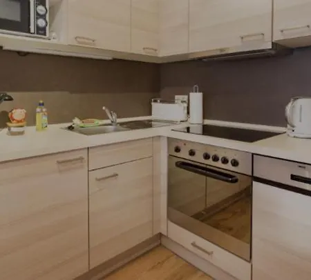 H&H Apartments Im Herzen Der Stadt Teilweise Mit Balkon Ruhig Zentral Modern Mit Kueche Greifswald Zewnętrze zdjęcie