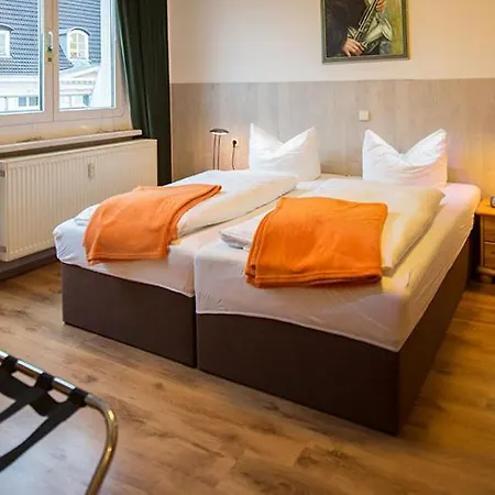 H&H Apartments Im Herzen Der Stadt Teilweise Mit Balkon Ruhig Zentral Modern Mit Kueche Greifswald Zewnętrze zdjęcie
