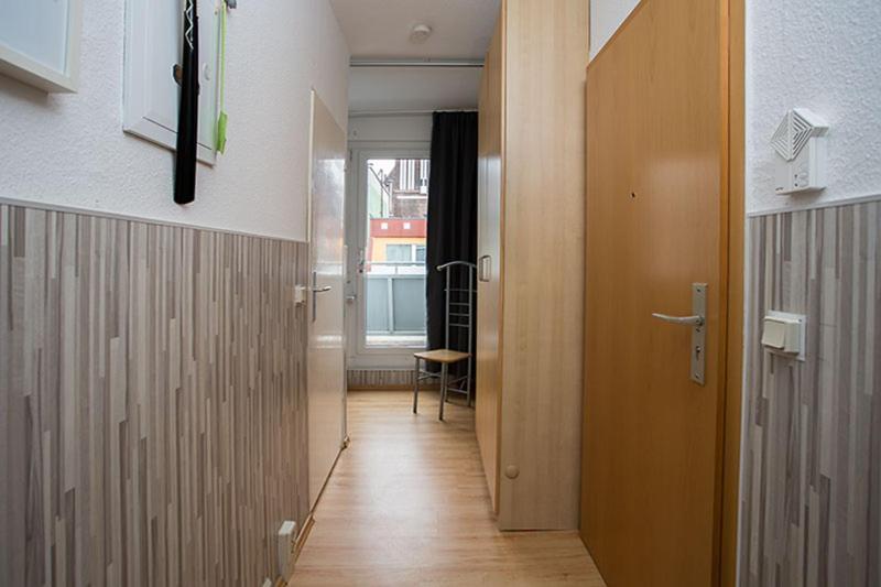 H&h Im Herzen Der Stadt Teilweise Mit Balkon Ruhig Zentral Modern Mit Kueche Грайфсвальд