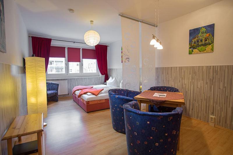 H& Im Herzen Der Stadt Teilweise Mit Balkon Ruhig Zentral Modern Mit Küche