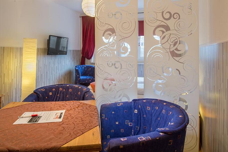 Апартаменты H&h Im Herzen Der Stadt Teilweise Mit Balkon Ruhig Zentral Modern Mit Kueche