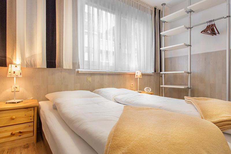 H&h Im Herzen Der Stadt Teilweise Mit Balkon Ruhig Zentral Modern Mit Kueche