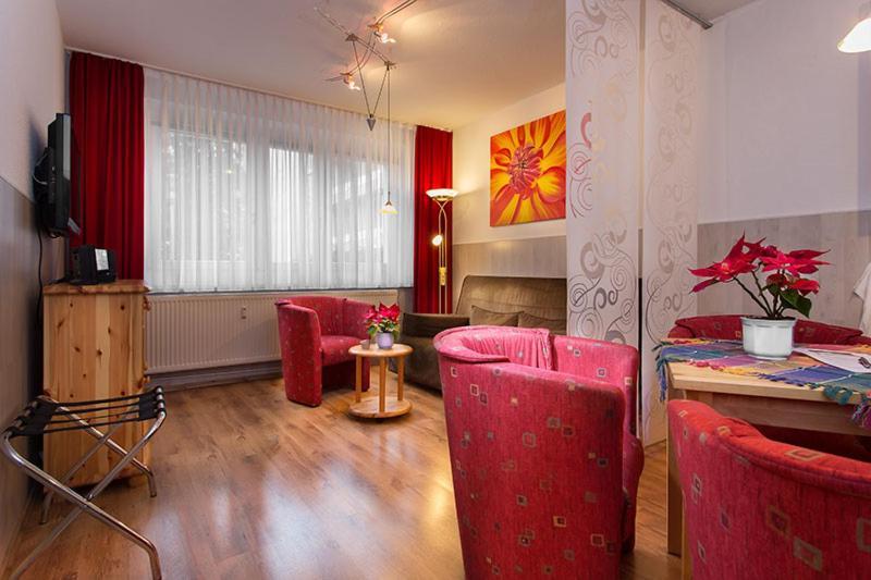 H& Im Herzen Der Stadt Teilweise Mit Balkon Ruhig Zentral Modern Mit Küche