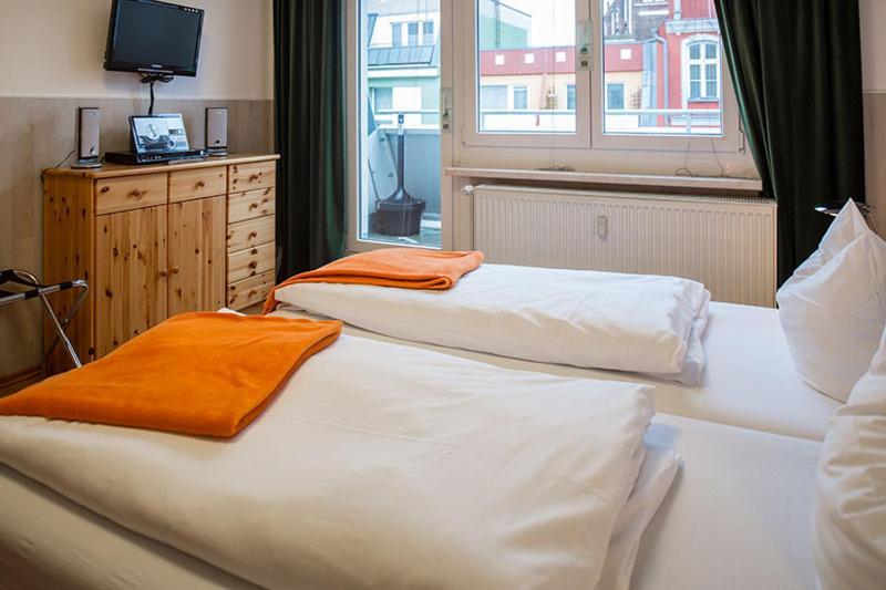 H& Im Herzen Der Stadt Teilweise Mit Balkon Ruhig Zentral Modern Mit Küche