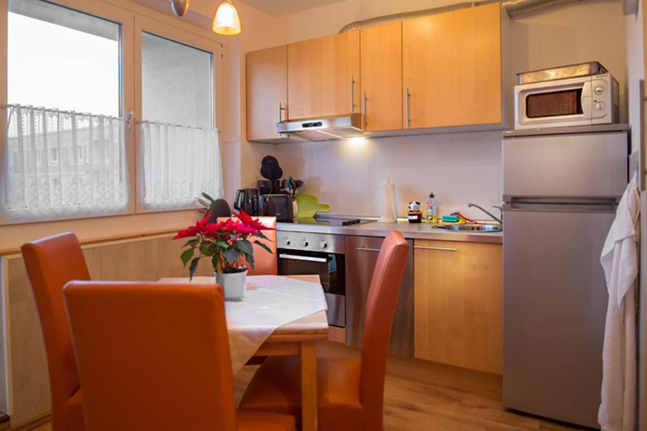 H& Im Herzen Der Stadt Teilweise Mit Balkon Ruhig Zentral Modern Mit Küche